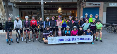 Èxit de participació en la primera pedalada femenina de la Unió Ciclista Sabadell